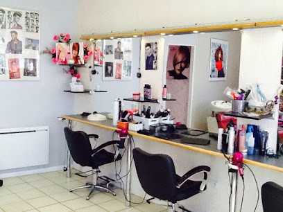 Line Coiffure, Salon de Coiffure à Charly-sur-Marne
