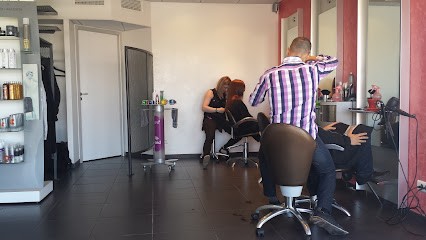 J2S Coiffure, Salon de Coiffure à Cugnaux