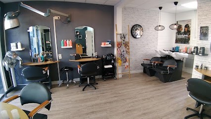 AMBIANCE COIFFURE, Salon de Coiffure à Saint-Pierre-en-Auge