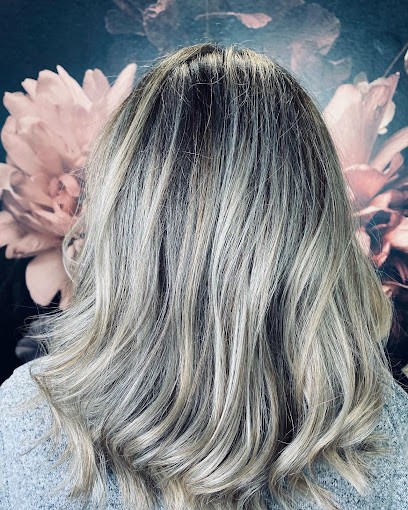 Le Boudoir D’Agathe, Salon de Coiffure à Saint-Savinien