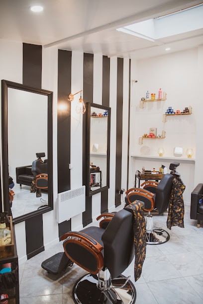 Black Barber, Salon de Coiffure à Pont-Sainte-Maxence