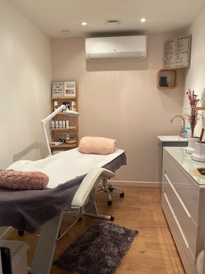 La Parenthèse M&C, Salon de Coiffure à Lamorlaye