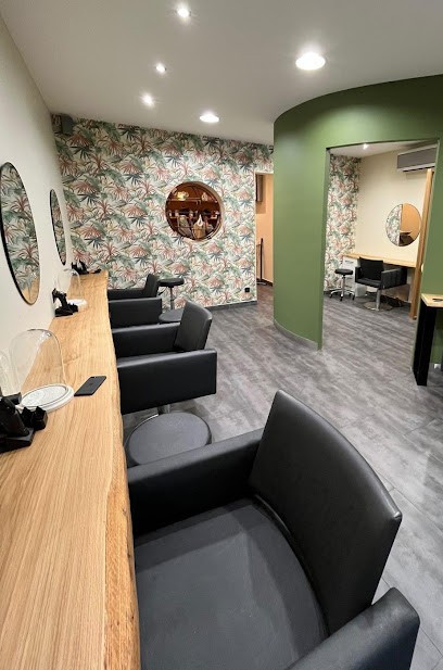 Côté Miroir, Salon de Coiffure à Mauves-sur-Loire