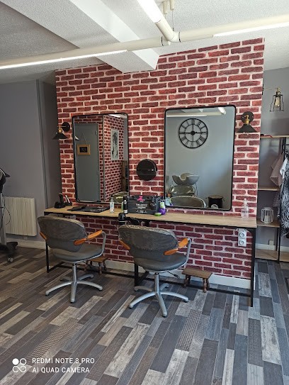 LUCIE Coiffure, Salon de Coiffure à Ségrie