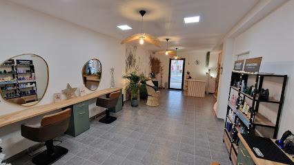 Au Salon D'amandine Coiffeur à Brens