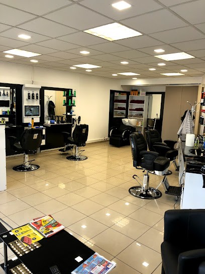 Gold Star, Salon de Coiffure à Longwy