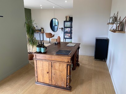 L'Officine Artisane Coiffeuse, Salon de Coiffure à Cholet