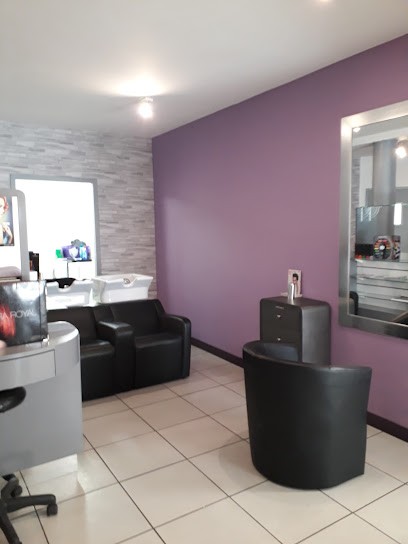 D'K Coiffure, Salon de Coiffure à Surgères