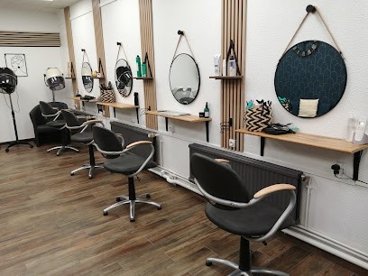 Europe Coiffure, Salon de Coiffure à Saint-Quentin