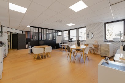 La Maison De La Coiffure, Salon de Coiffure au Haillan