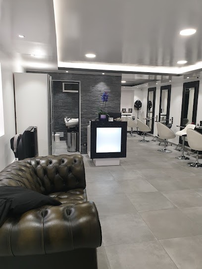 Orsay Coiffure, Salon de Coiffure à Orsay