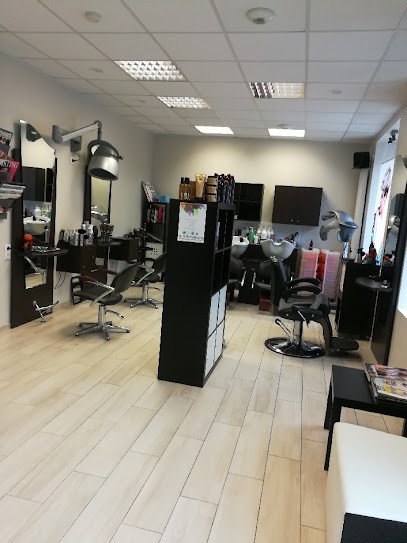 Racine Et Hair, Salon de Coiffure à Languidic