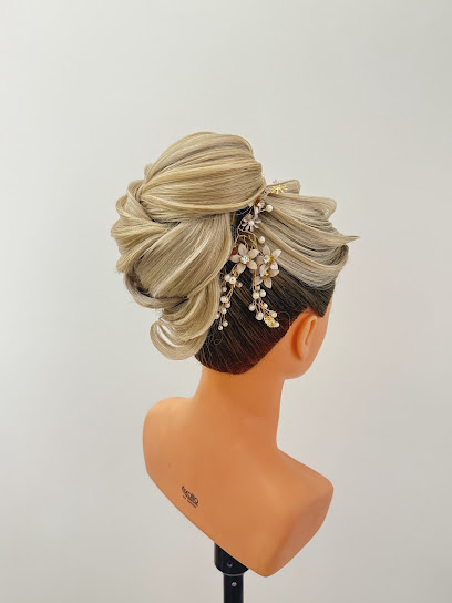 Sd Prestige Chignons Coiffeur à Bueil