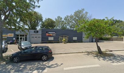 Salons Khoumani, Salon de Coiffure à Miramas