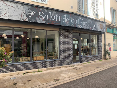 L'atelier De Juju Coiffeur à Cusset