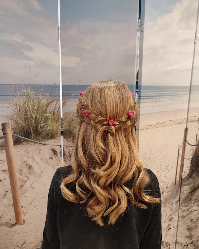 Le Salon, Salon de Coiffure à Biarritz