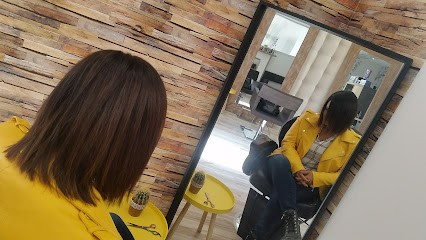 Jess 7 Coiffure, Salon de Coiffure au Pontet