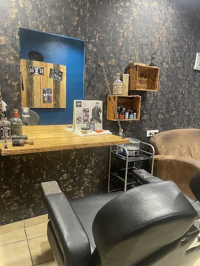 Ciseaux D'argent, Salon de Coiffure à Roye