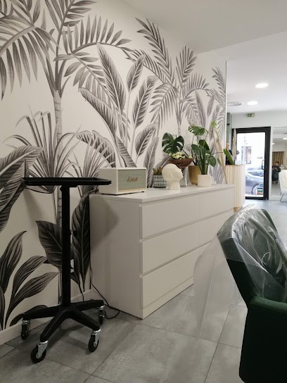 Le Salon, Salon de Coiffure à Draguignan