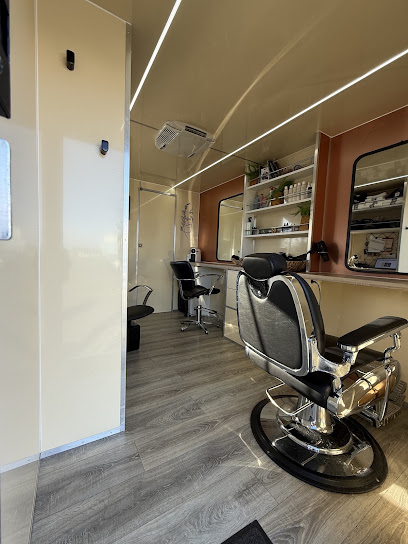 The Labo By Artists Hairdressers - Coiff'truck La Rochelle Coiffeur à Puilboreau