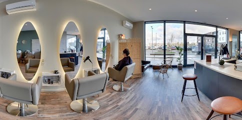 NAT'ATTITUDE - Village de Mercy - SALON DE COIFFURE, VISAGISTE, STYLISTE, CREATEUR DE TENDANCE, Salon de Coiffure à Peltre