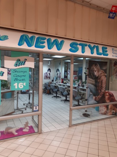 New Style Coiffure - Galerie Marchande Carrefour, Salon de Coiffure à Chartrettes