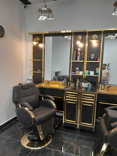 Coi̇ffeur Mazlum Coiffeur à Avignon