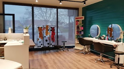 Couleur Soleil, Salon de Coiffure à Sougé-le-Ganelon