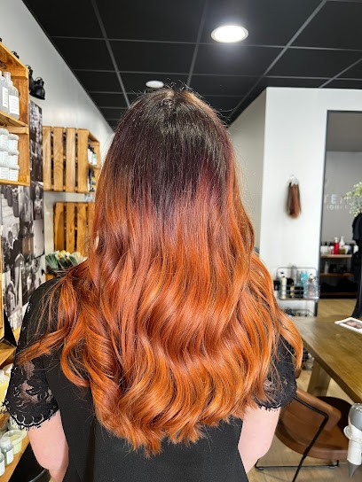 Ciseaux Vernis, Salon de Coiffure à Montlouis-sur-Loire