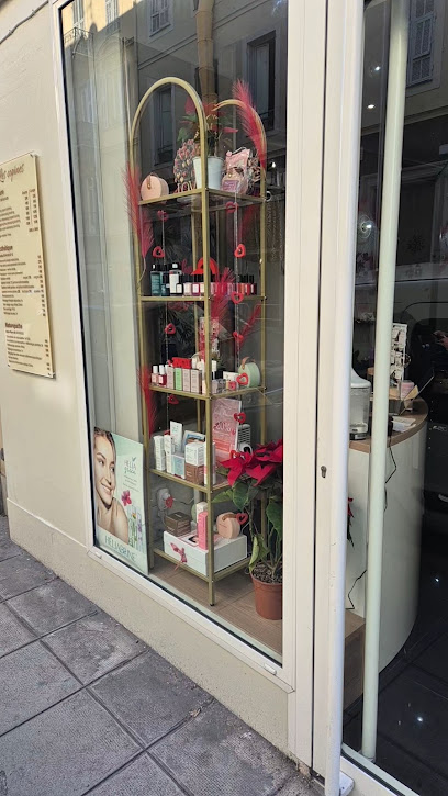 Salon Les Copines Coiffure Esthétique Coiffeur à Nice