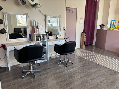 Le Salon Fresnayon Coiffeur à Villeneuve-en-Perseigne