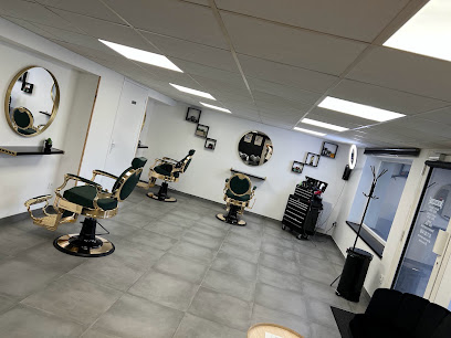 Naav Barber, Barbier à Sainte-Foy-l'Argentière