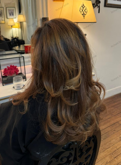 L'adresse Confidentielle By Richard Soldé Coiffeur à Paris 15