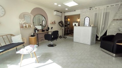Myleya Coiffure, Salon de Coiffure à Riom