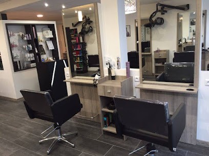 Lily Lou, Salon de Coiffure à Tarnos