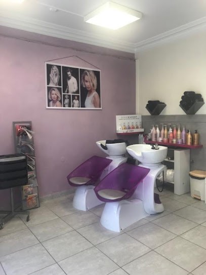 Espace Coiffure, Salon de Coiffure à Saujon