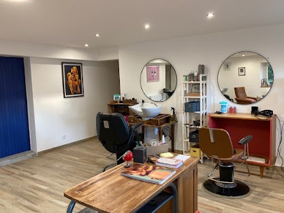 So FaB's Coiffeur & Co, Salon de Coiffure à Auzat-la-Combelle