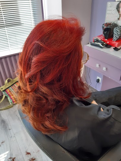 Pour Elle Et Lui, Salon de Coiffure à Mazamet