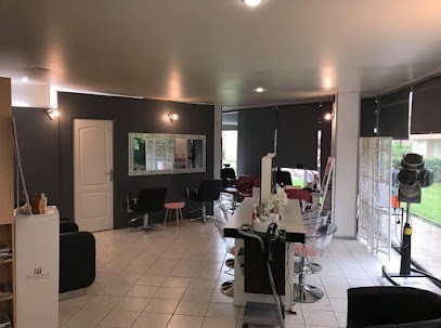 Beauty Salon, Salon de Coiffure à Maurepas