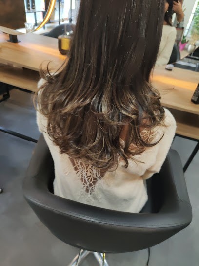 Version Coiffeur, Salon de Coiffure à Marly