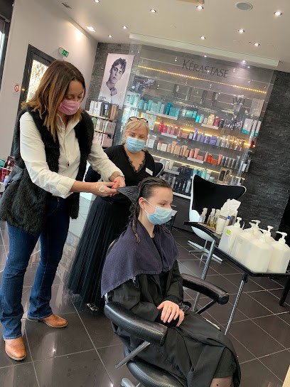 IKXIS Coiffure, Salon de Coiffure à Ruaudin