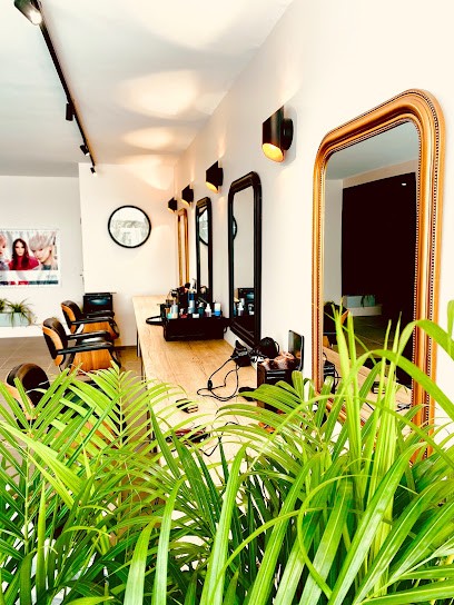 Mélanie Calavia, Salon de Coiffure à Anglet