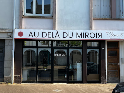 Au Delà Du Miroir By Clément Coiffeur à Saint-Nazaire