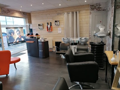 Esprit d'Coupe Patricia, Salon de Coiffure à Saint-Cyr-sur-Loire