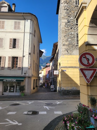 Attitude, Salon de Coiffure à Saint-Jean-de-Maurienne