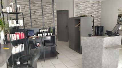 Artisan K'oiffeur, Salon de Coiffure à Montsûrs-Saint-Céneré
