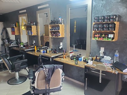 La Main D'Or, Salon de Coiffure à Cholet