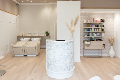 Quintesens Haute Coiffure, Salon de Coiffure à La Teste-de-Buch