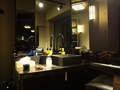 H Salon Barbier, Barbier à Avignon