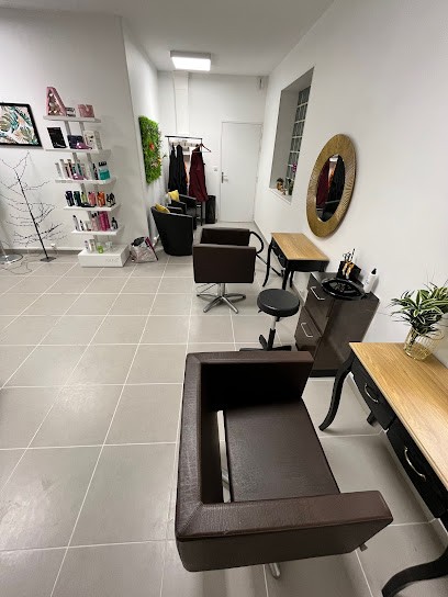 Carole Coiffure Cuq Toulza, Salon de Coiffure à Cuq-Toulza